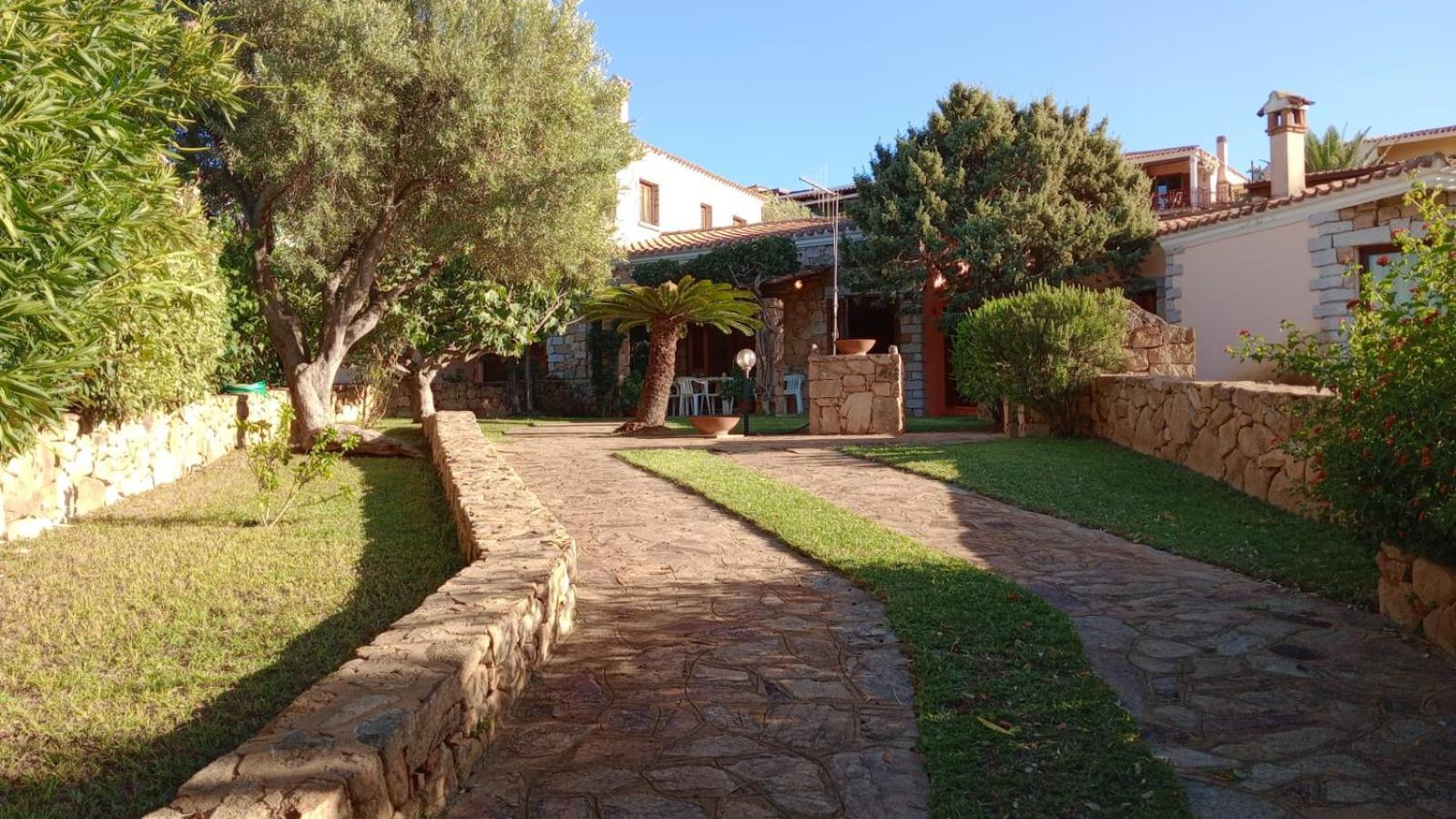 Aparthotel Borgo Le Logge Budoni Exterior foto