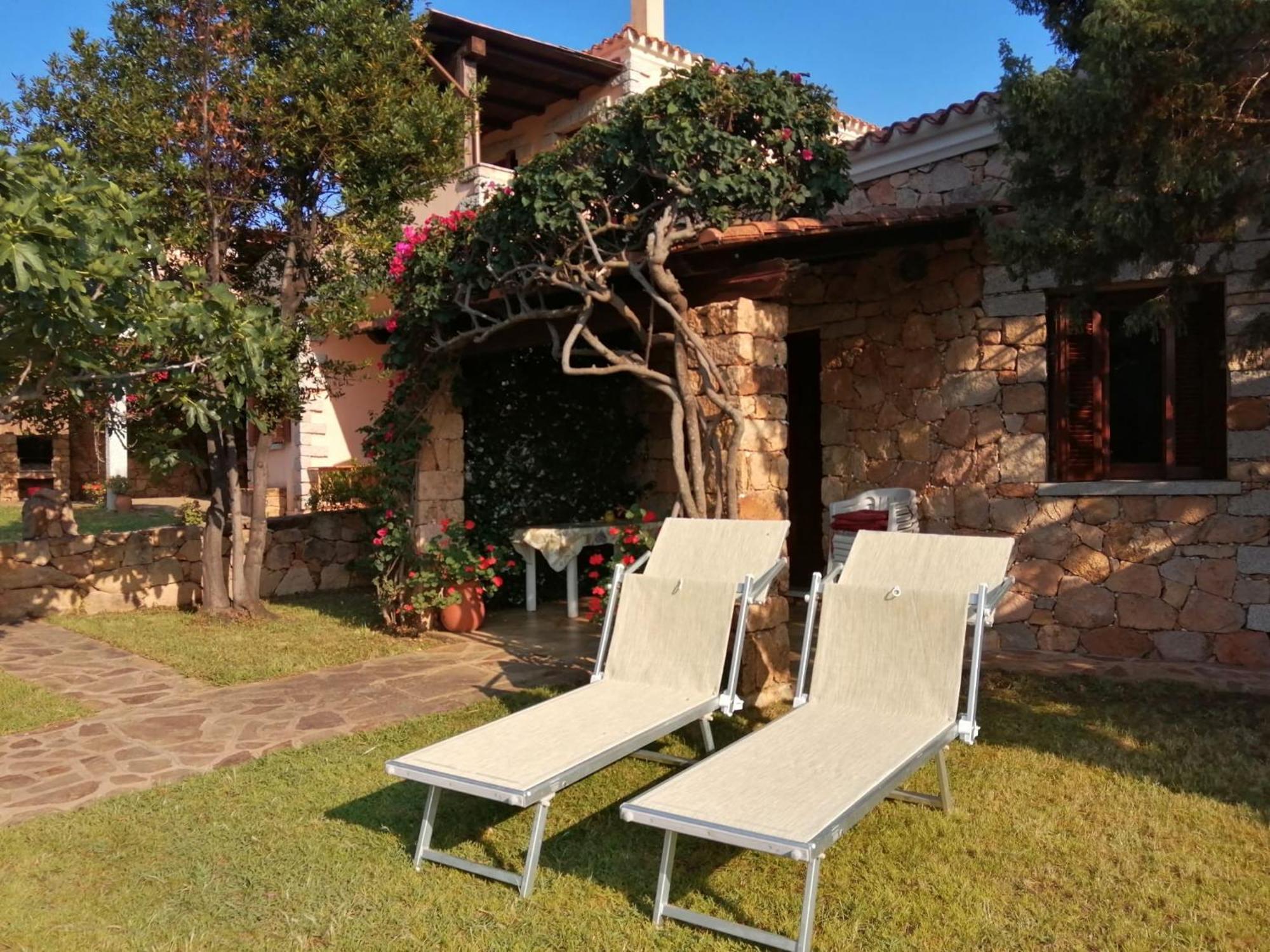 Aparthotel Borgo Le Logge Budoni Exterior foto