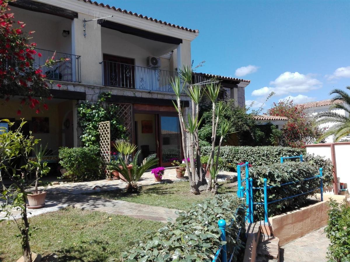 Aparthotel Borgo Le Logge Budoni Exterior foto